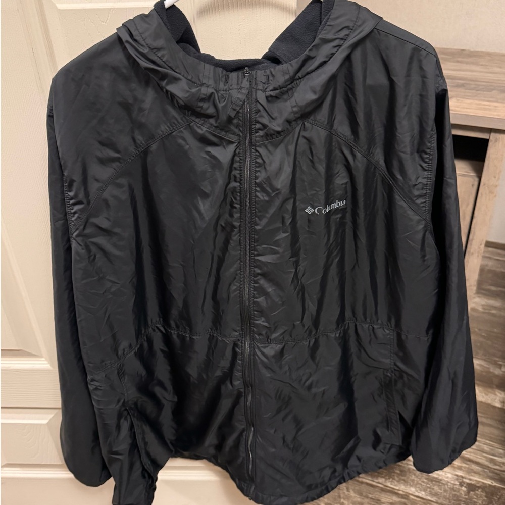 Columbia rain jacket